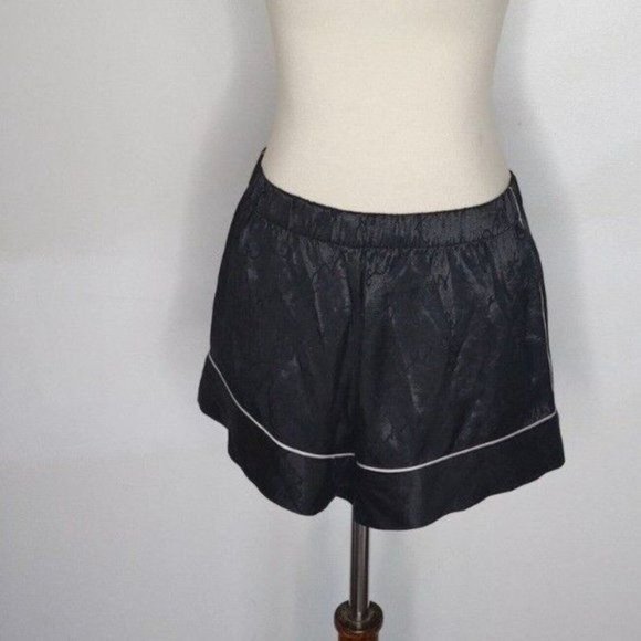 Victoria's Secret Pajama Set Black Satin sz S Top+ Short Wrap Kimono Robe Logo - Picture 8 of 11